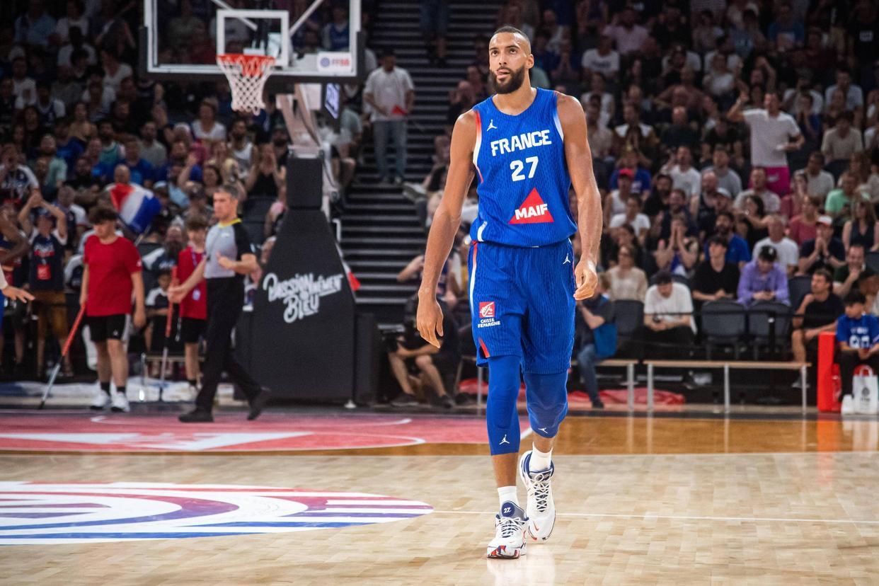 足彩比分直播-戈贝尔谈奥运输球:看库里爆发很沮丧,但他的伟大只能脱帽致敬