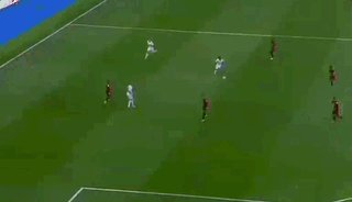 1662986437113008219.gif 王勤伯:蒂特巴西队急需全能天才罗德里戈