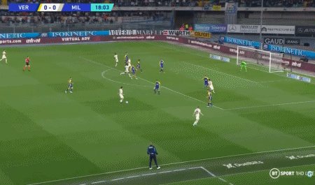 1652047101326083816.gif 【意甲】托纳利生日梅开二度 米兰3比1维罗纳仍领跑