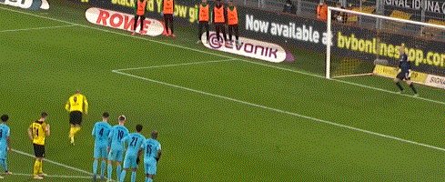 1639602974111004513.gif 足彩比分直播-【德甲】哈兰德双响破纪录 布兰特2助攻 多特3比0胜