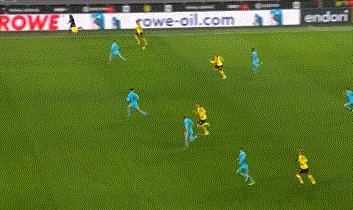 1639604247689055111.gif 足彩比分直播-【德甲】哈兰德双响破纪录 布兰特2助攻 多特3比0胜